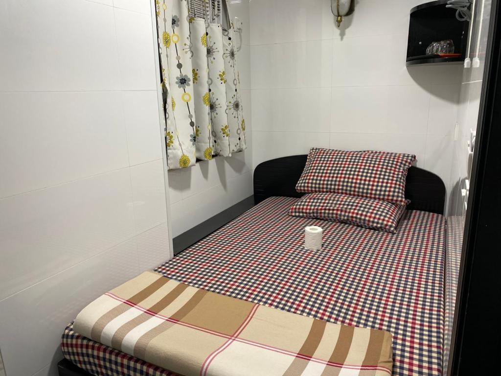 Day And Night Hostel Block D 10Th Floor Hongkong Buitenkant foto